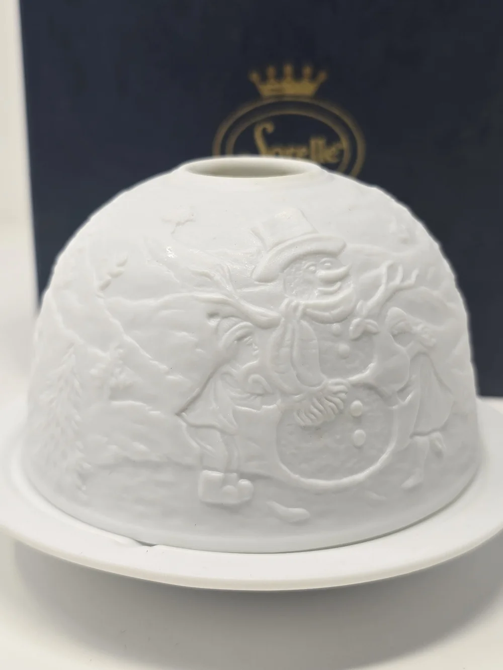 Sorelle Frosted Porcelain Dome Candle Holder Santa Snowman Scene